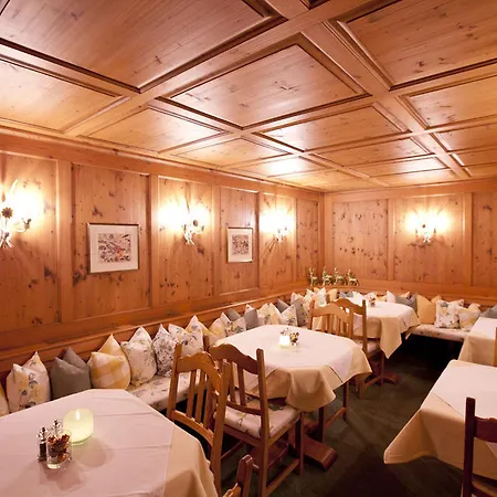 Gradenburg Maison d'hôtes 3*